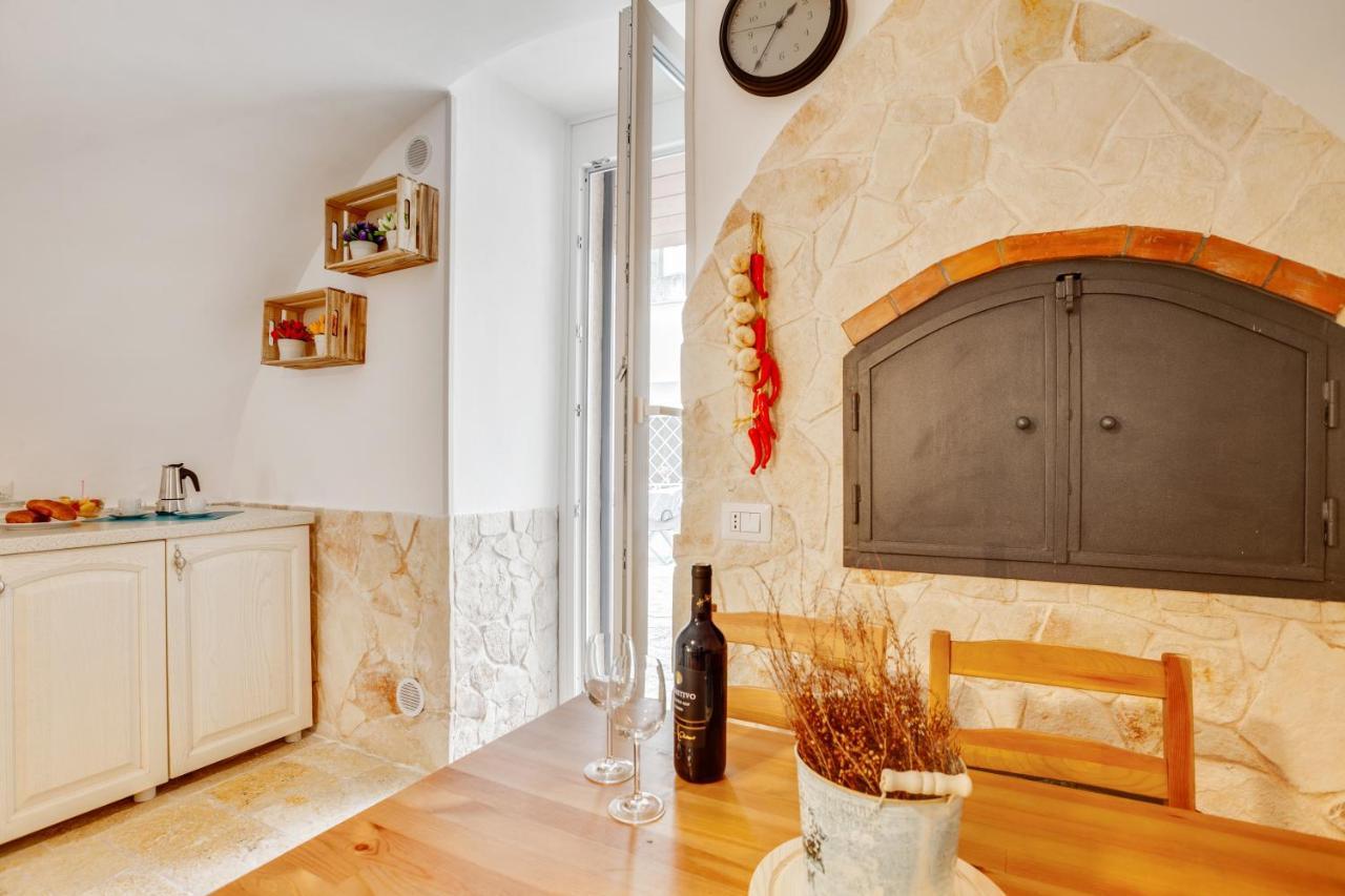 La Chicca Historic Center Beautiful Flat Apartment Monopoli Exterior foto
