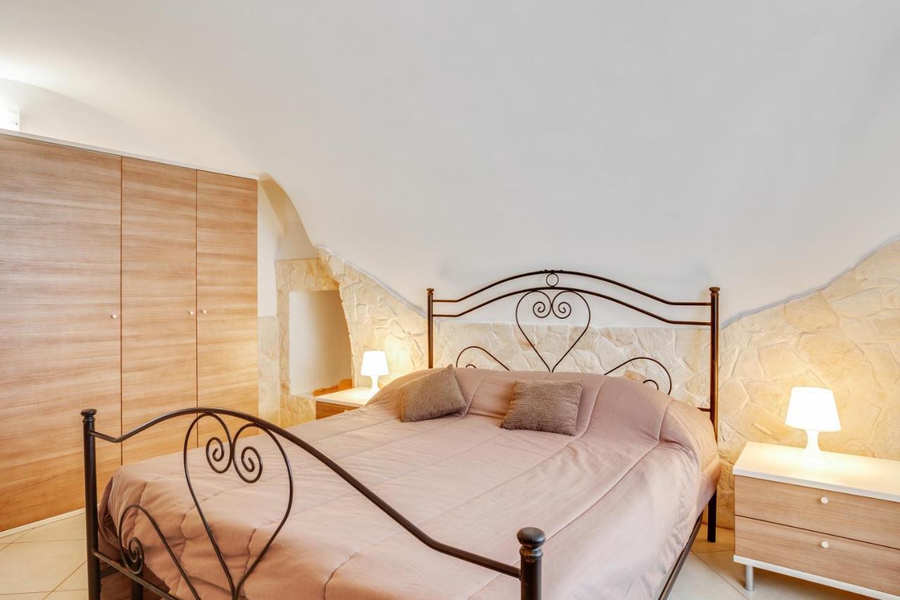 La Chicca Historic Center Beautiful Flat Apartment Monopoli Exterior foto