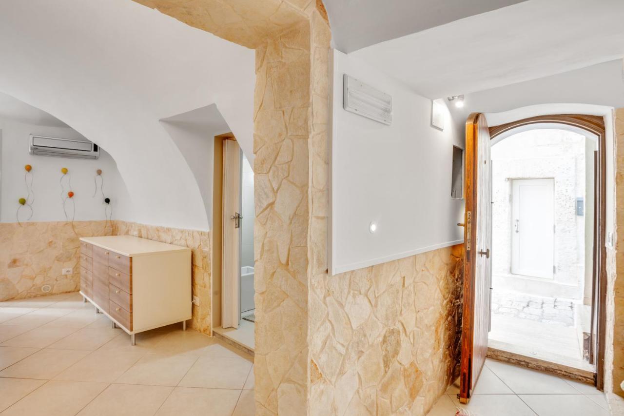 La Chicca Historic Center Beautiful Flat Apartment Monopoli Exterior foto