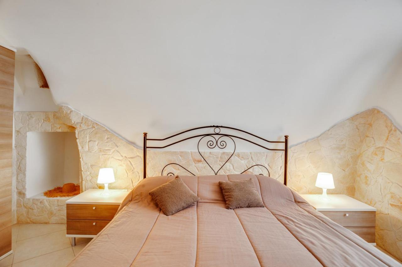 La Chicca Historic Center Beautiful Flat Apartment Monopoli Exterior foto